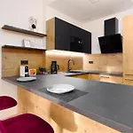 Cozy Nest *